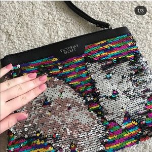 NWOT Victoria’s Secret sequin zipper pouch